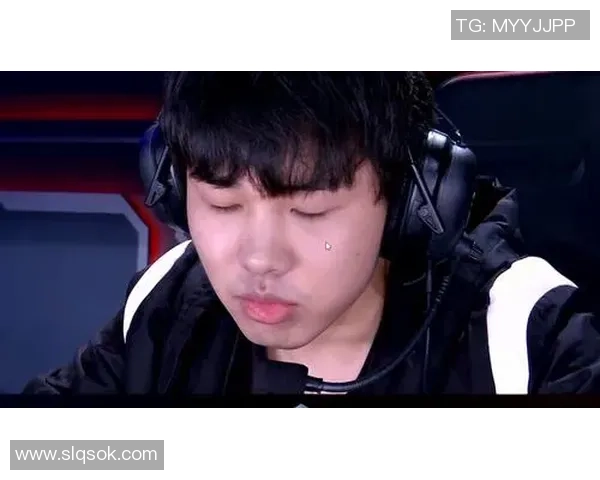 Gen与G2的巅峰对决谁将成为电竞新王者的传奇之路
