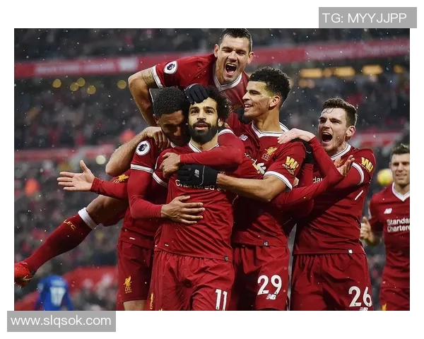 利物浦与狼队赛后家属欢聚一堂共享胜利喜悦与感动时刻