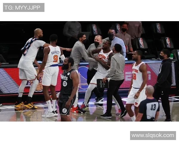 安郅与克拉斯诺激战正酣球迷期待精彩对决与胜负悬念